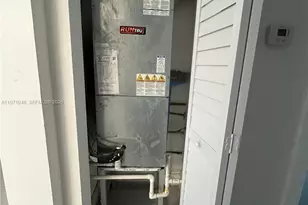 11855 NE 19th Dr, North Miami, FL 33181 - Photo 35