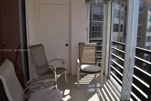 1300 St Charles Pl, Pembroke Pines, FL 33026 - Photo 15