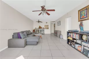 1302 NE 191st St, Miami, FL 33179 - Photo 23