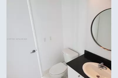 2200 NE 4th Ave #606, Miami, FL 33137 - Photo 25