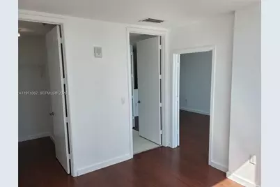 2200 NE 4th Ave #606, Miami, FL 33137 - Photo 27