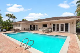 2930 NE 164th St, North Miami Beach, FL 33160 - Photo 5