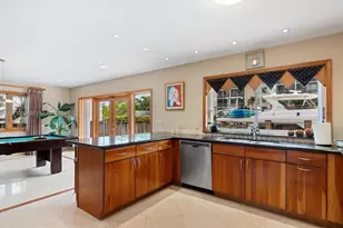 2930 NE 164th St, North Miami Beach, FL 33160 - Photo 17