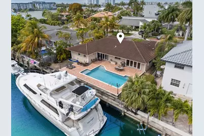 2930 NE 164th St, North Miami Beach, FL 33160 - Photo 29