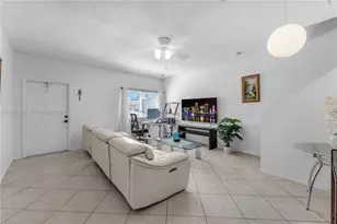 2245 SE 25th Ave, Homestead, FL 33035 - Photo 5