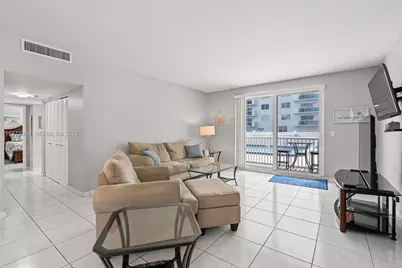 1601 S Ocean Dr #104, Hollywood, FL 33019 - Photo 11