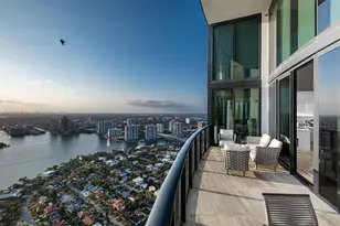 18555 Collins Ave, Sunny Isles Beach, FL 33160 - Photo 5