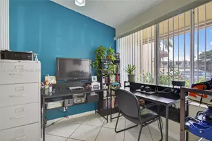 802 NW 79th Terrace, Plantation, FL 33324 - Photo 21