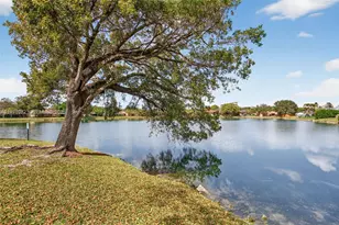 802 NW 79th Terrace, Plantation, FL 33324 - Photo 5