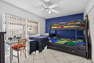 802 NW 79th Terrace, Plantation, FL 33324 - Photo 23