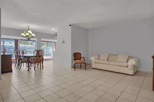 1630 SW 98th Ct, Miami, FL 33165 - Photo 13