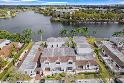 11625 NW 11th St #11625, Pembroke Pines, FL 33026 - Photo 37