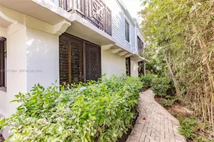 1698 S Ocean Ln, Fort Lauderdale, FL 33316 - Photo 29