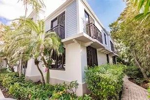 1698 S Ocean Ln, Fort Lauderdale, FL 33316 - Photo 25