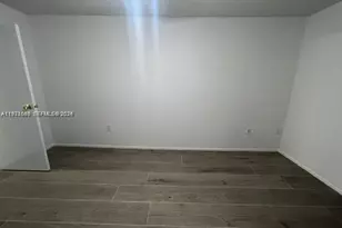 16851 NE 23rd Ave, North Miami Beach, FL 33160 - Photo 17