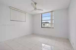 7310 NW 18th St, Margate, FL 33063 - Photo 23