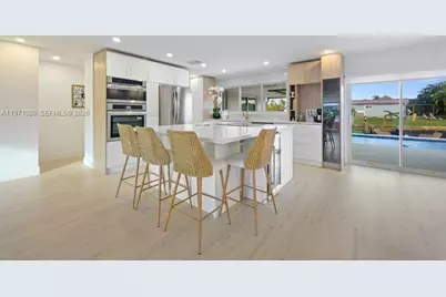 1810 SW 6th Ave, Pompano Beach, FL 33060 - Photo 11