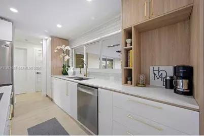 1810 SW 6th Ave, Pompano Beach, FL 33060 - Photo 13