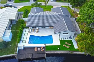 1810 SW 6th Ave, Pompano Beach, FL 33060 - Photo 1