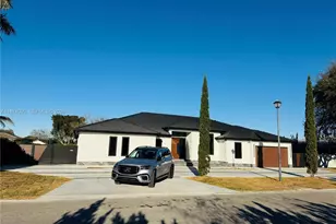 19880 SW 134th Ave, Miami, FL 33177 - Photo 11