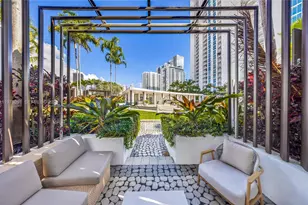 2020 N Bayshore Dr, Miami, FL 33137 - Photo 35