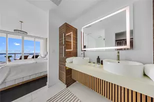 2020 N Bayshore Dr, Miami, FL 33137 - Photo 19