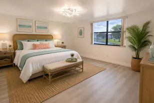 10207 Sunrise Lakes Blvd, Sunrise, FL 33322 - Photo 5