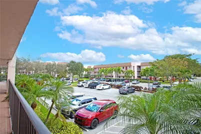 10207 Sunrise Lakes Blvd #204, Sunrise, FL 33322 - Photo 7