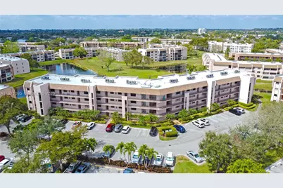 10207 Sunrise Lakes Blvd #204, Sunrise, FL 33322 - Photo 9