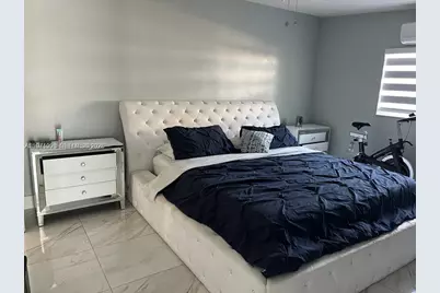 12770 SW 18th St #NULL, Miami, FL 33175 - Photo 9