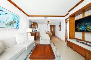 6801 S Collins Ave, Miami Beach, FL 33141 - Photo 11