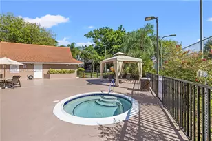 10105 W Sunrise Blvd, Plantation, FL 33322 - Photo 25
