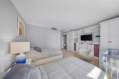 9801 Collins Ave #5S, Bal Harbour, FL 33154 - Photo 35