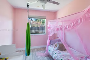 2221 NW 129th Terrace, Pembroke Pines, FL 33028 - Photo 27