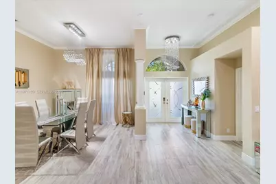 2221 NW 129th Ter, Pembroke Pines, FL 33028 - Photo 7