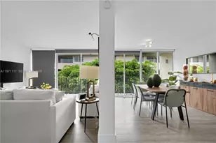 830 NW 87th Ave, Miami, FL 33172 - Photo 15