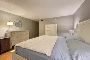 7340 Lake Cir Dr, Margate, FL 33063 - Photo 15