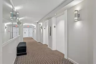 1900 Consulate Pl, West Palm Beach, FL 33401 - Photo 5