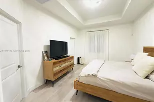 10945 SW 235th Ln, Homestead, FL 33032 - Photo 11