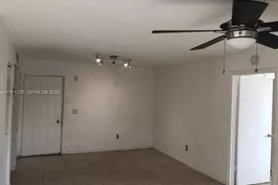 8260 SW 210th St, Cutler Bay, FL 33189 - Photo 7