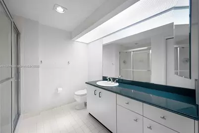 20191 E Country Club Dr #2603, Aventura, FL 33180 - Photo 23