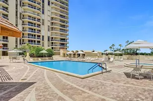 20191 E Country Club Dr, Aventura, FL 33180 - Photo 37