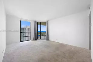 20191 E Country Club Dr, Aventura, FL 33180 - Photo 19