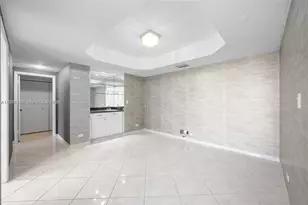 20191 E Country Club Dr, Aventura, FL 33180 - Photo 13