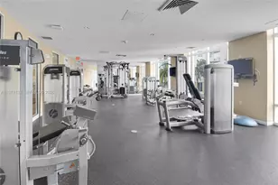 1755 E Hallandale Beach Blvd, Hallandale Beach, FL 33009 - Photo 15