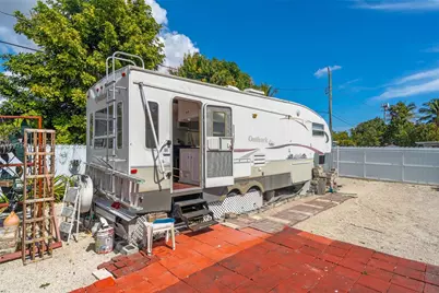 801 Opa Locka Blvd, Miami, FL 33168 - Photo 23