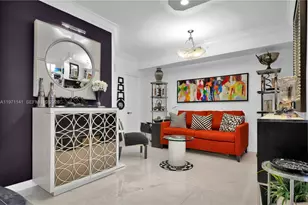 4775 Collins Ave, Miami Beach, FL 33140 - Photo 15