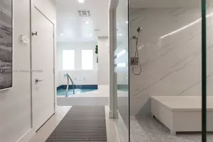 4775 Collins Ave, Miami Beach, FL 33140 - Photo 51