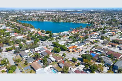 11300 NW 62nd Ave, Hialeah, FL 33012 - Photo 29