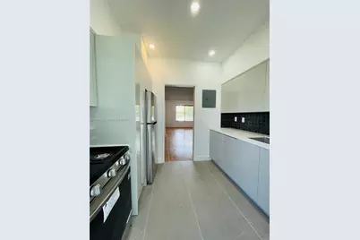 1905 Calais Dr #7, Miami Beach, FL 33141 - Photo 11